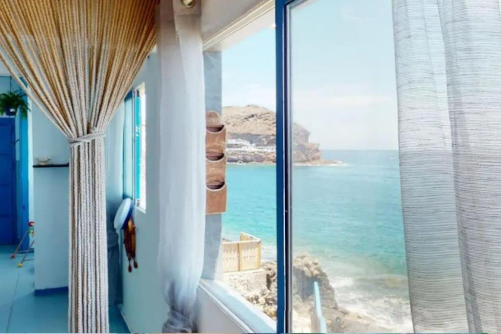 Villa La Casa Con Terraza Privada Sobre El Mar Telde Exterior foto